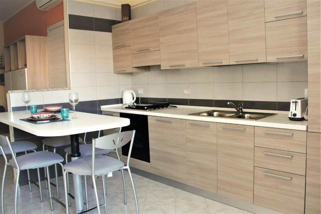 Апартаменты La Casa Al Poetto - Iun R0135 Куарту-Сант'Элена Экстерьер фото